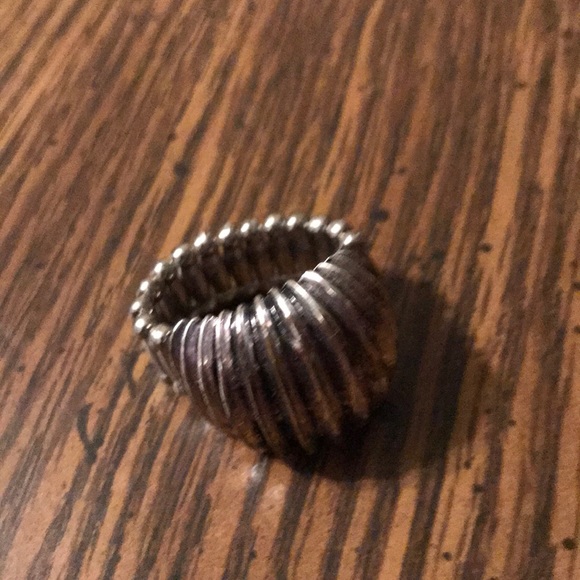 Ring - Picture 4 of 4